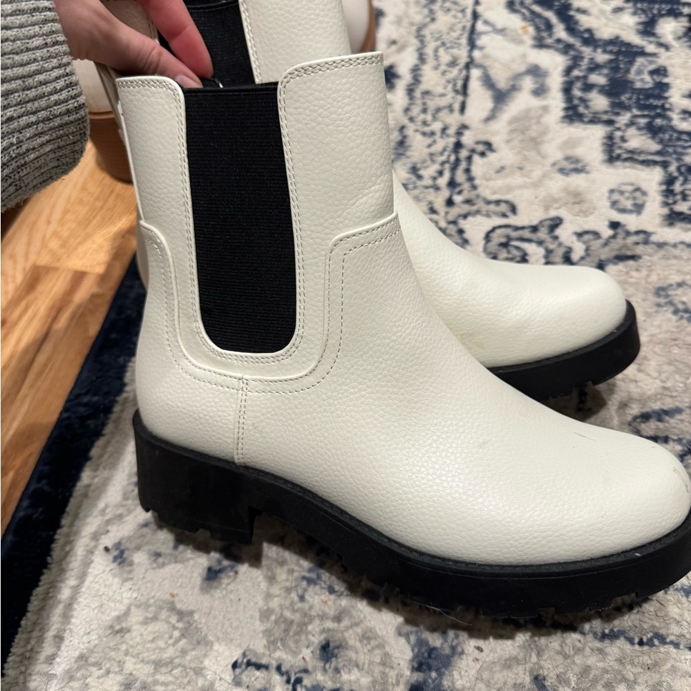 White booties